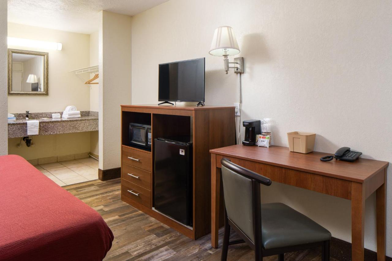 Americana Inn A Travelodge By Wyndham Pigeon Forge Exteriér fotografie