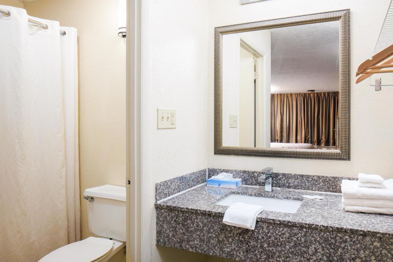 Americana Inn A Travelodge By Wyndham Pigeon Forge Exteriér fotografie