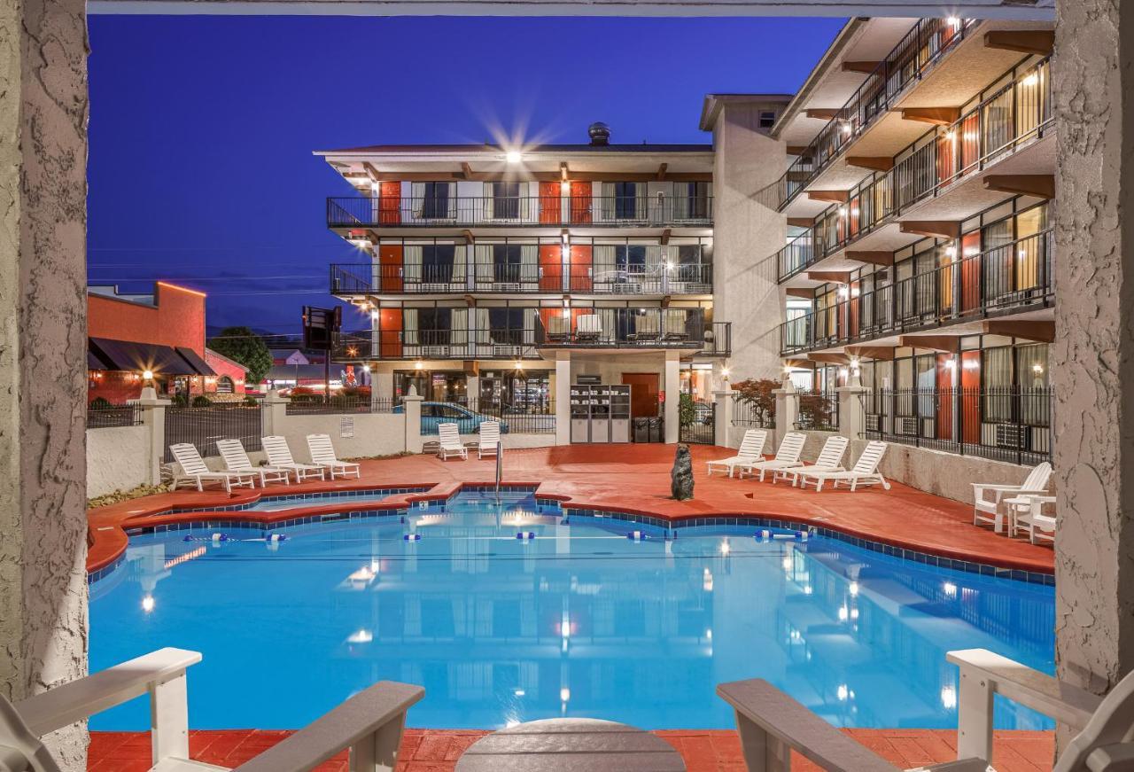Americana Inn A Travelodge By Wyndham Pigeon Forge Exteriér fotografie