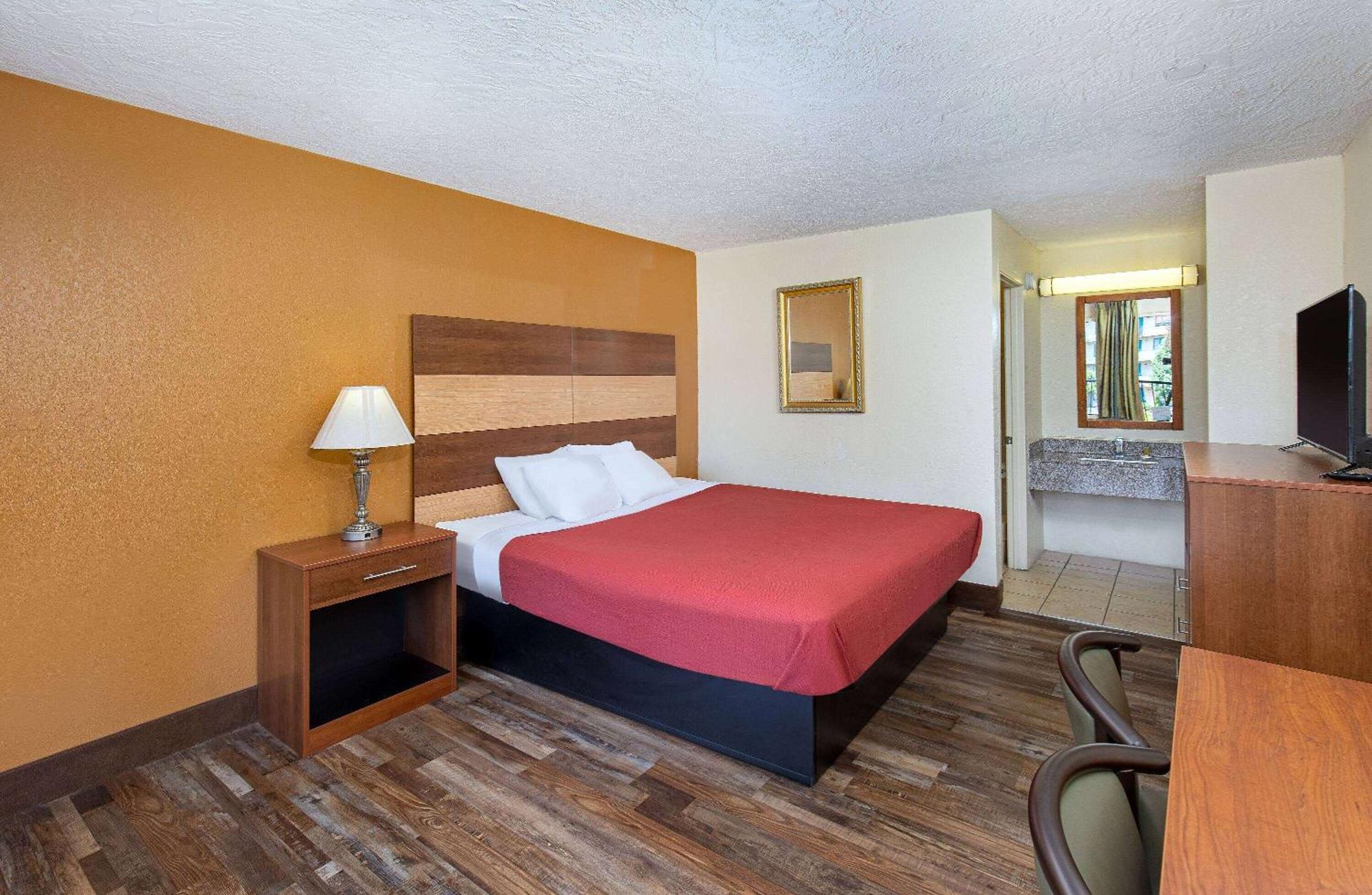Americana Inn A Travelodge By Wyndham Pigeon Forge Exteriér fotografie